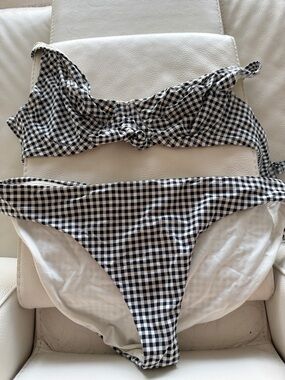 Camio Mio Black and White Gingham Bikini Set